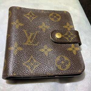 Louis Vuitton Monogram Wallet